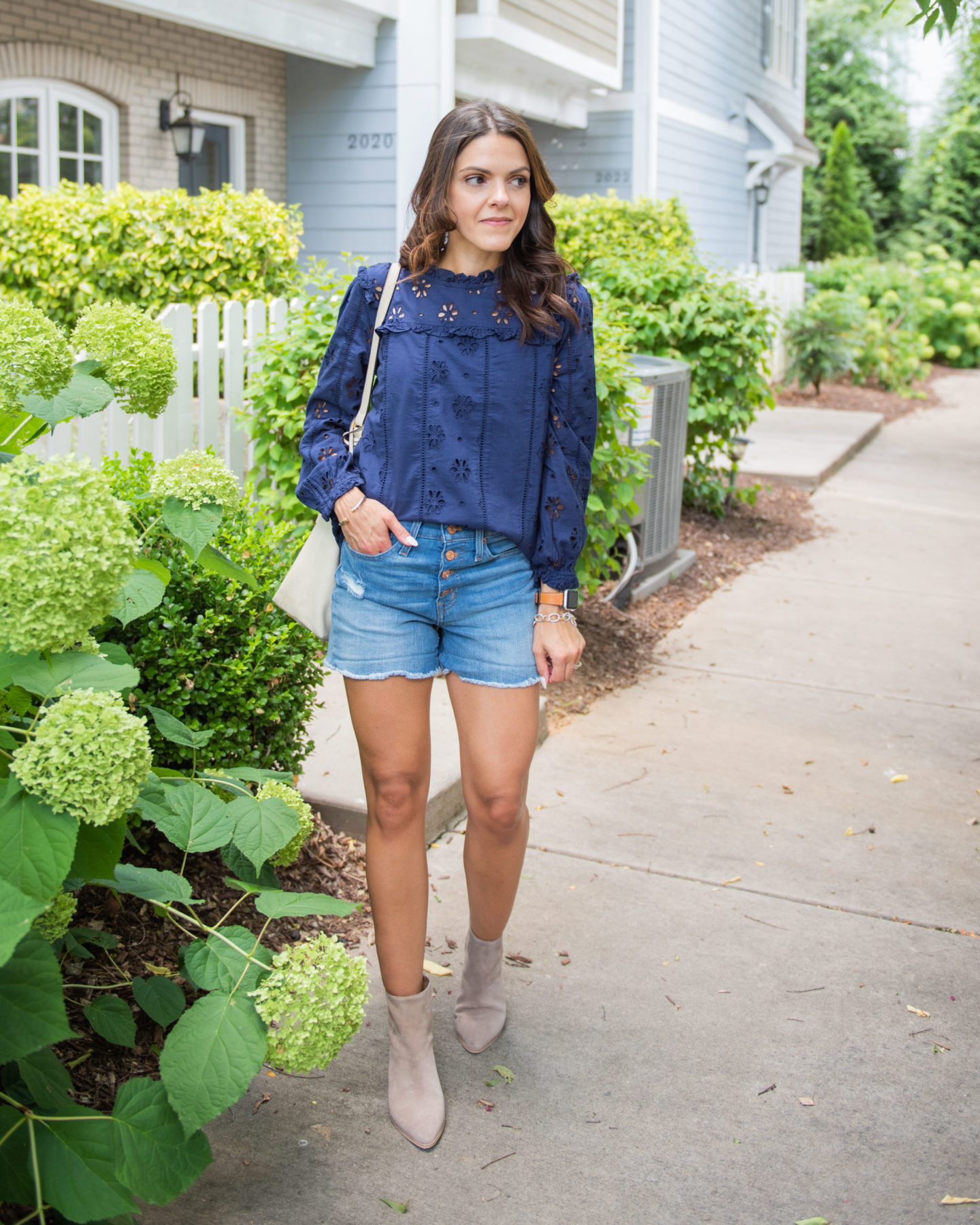 how to style short booties
