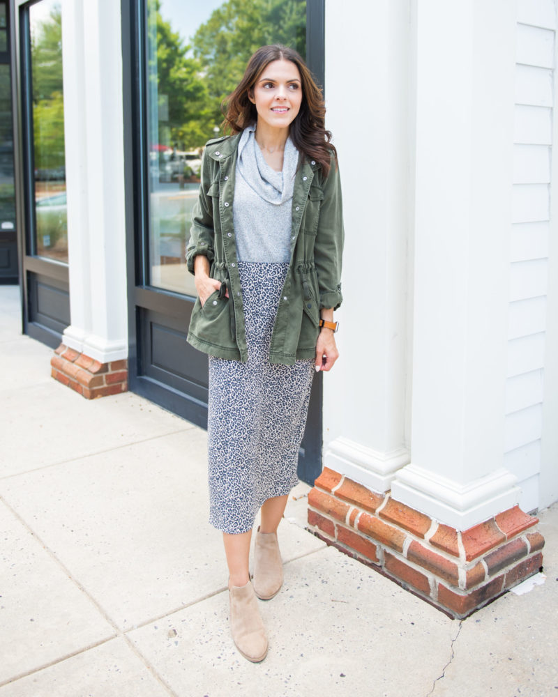 8 'out of the box' ways to style a leopard midi skirt | the Sarah Stories