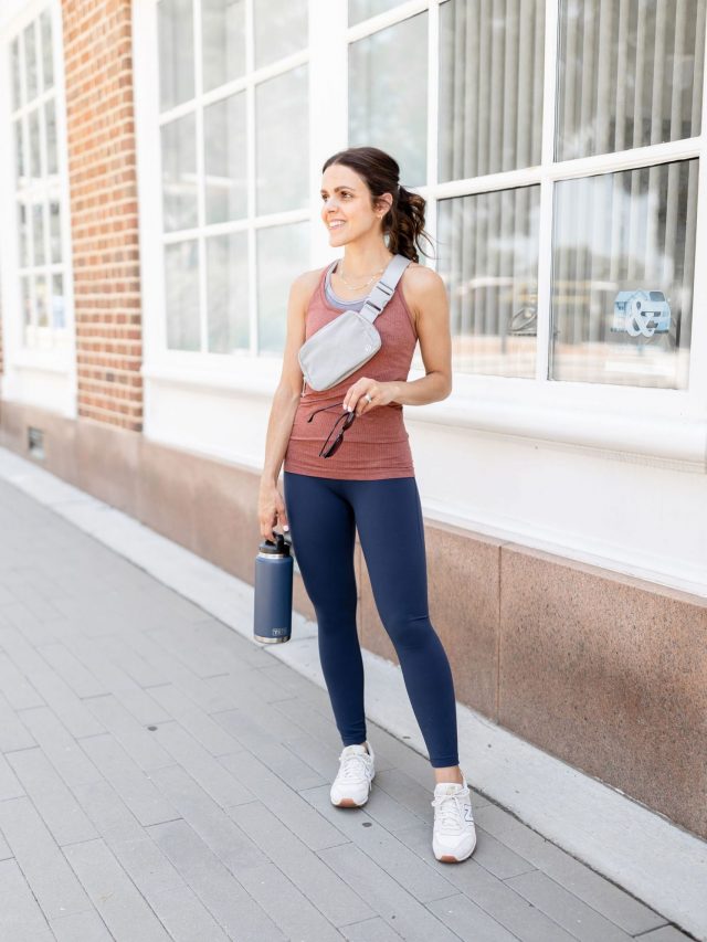 My Top Lululemon Favorites - The Sarah Stories