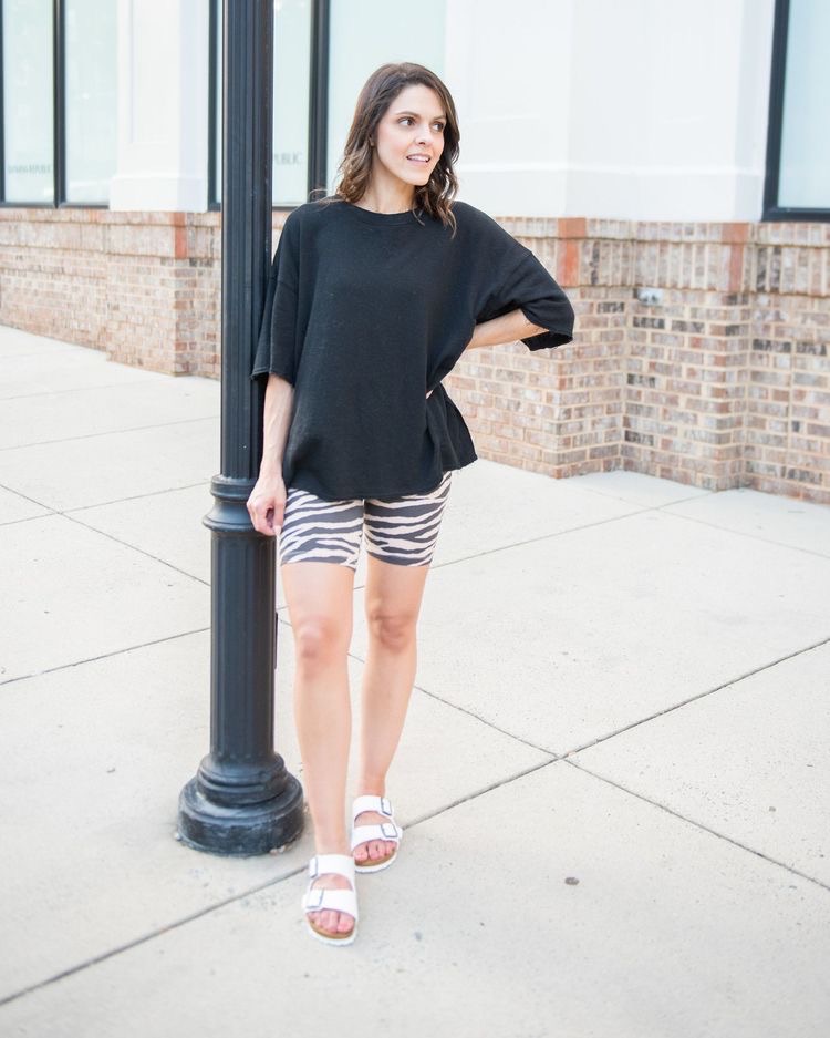 STYLING BASICS, BIKER SHORTS OUTFIT IDEAS